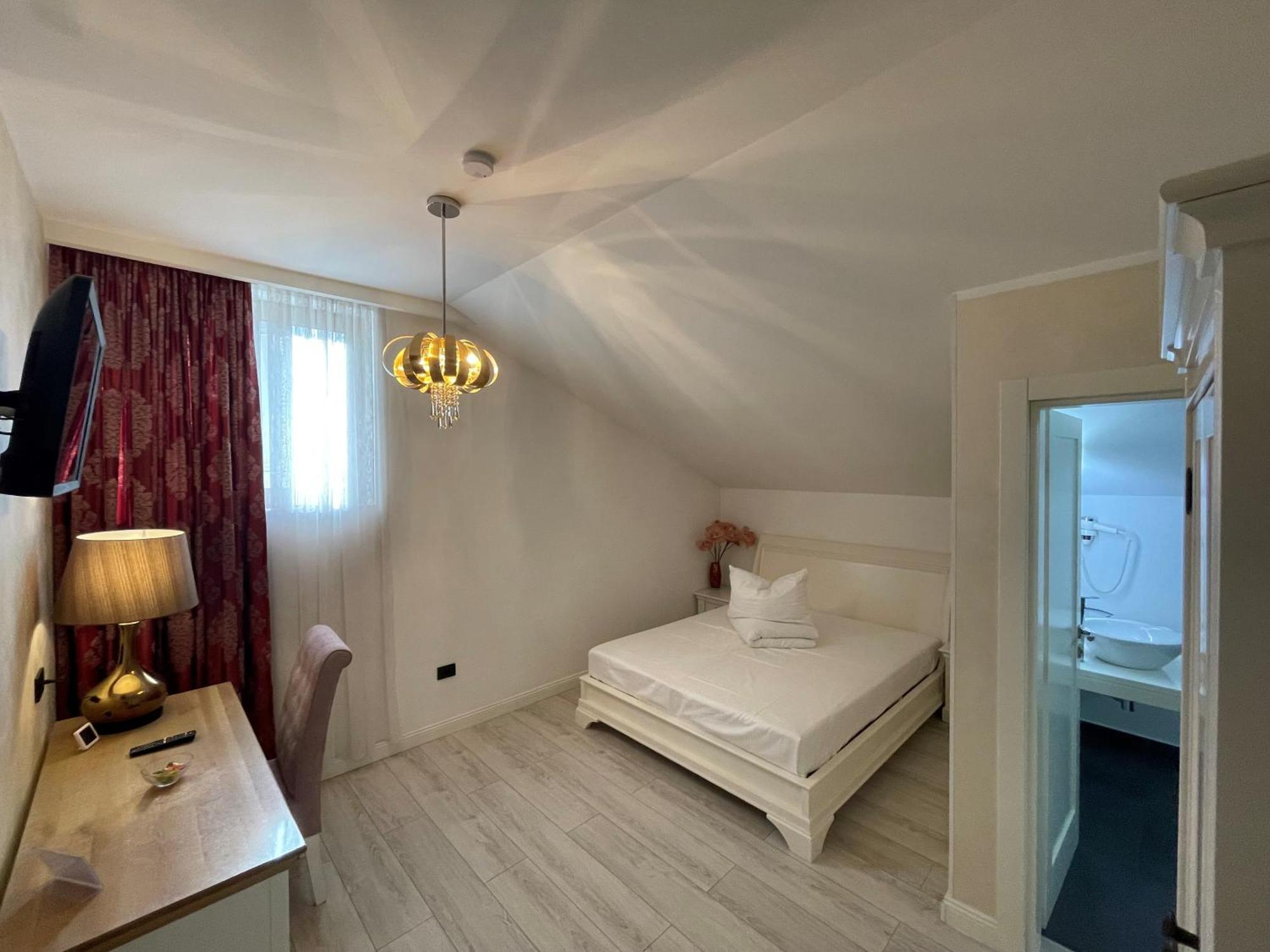 Hotel Casa Del Sole Alba Iulia Zewnętrze zdjęcie